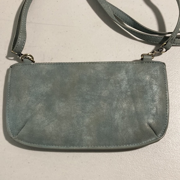 Susan Joy, Crossbody Wristlet clutch. - Picture 2 of 9